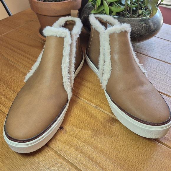 TOMS Bryce Brown Sugar Leather Sneakers‎ - Womens Size 11 - Picture 4 of 8